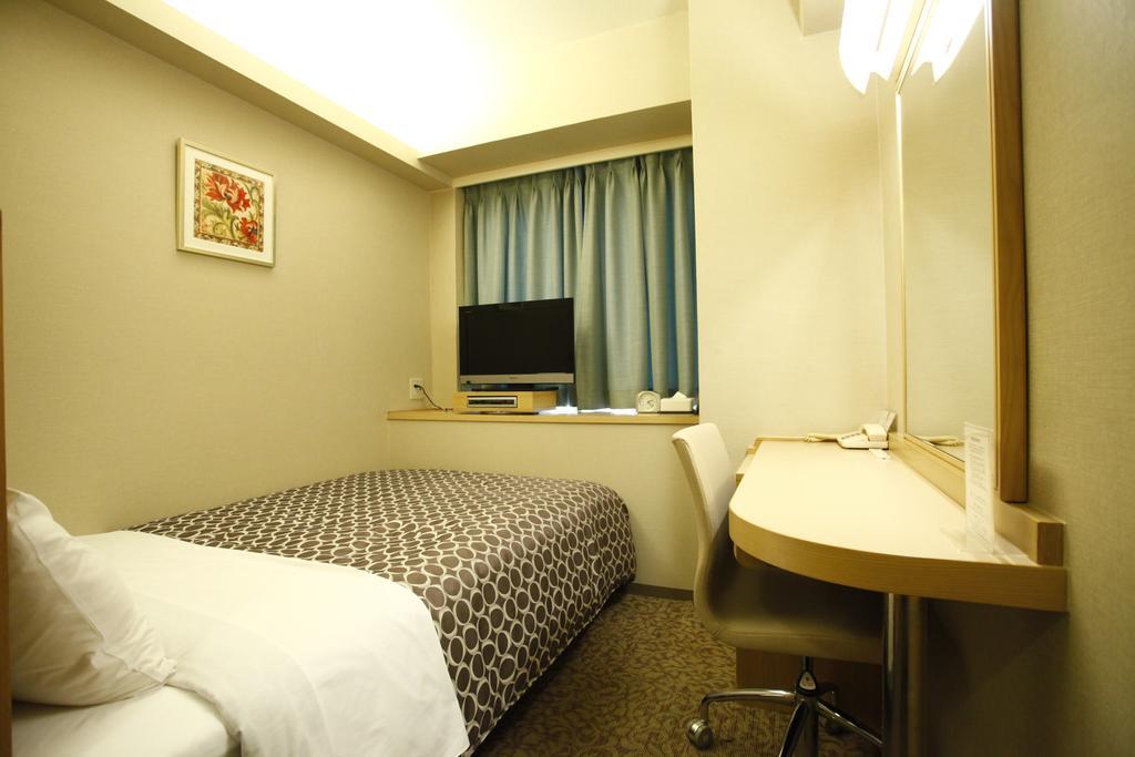 New Central Hotel Токио Экстерьер фото