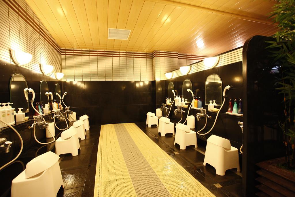 New Central Hotel Токио Экстерьер фото