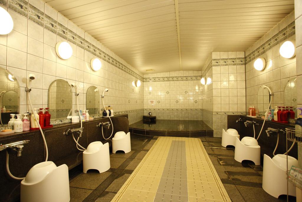 New Central Hotel Токио Экстерьер фото